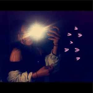 Meet your Posher, Desiree